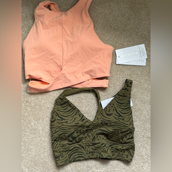 Athleta Set of 2 bras Conscious crop & transcend plunge D-DD+ Size S Like new - Picture 14 of 15